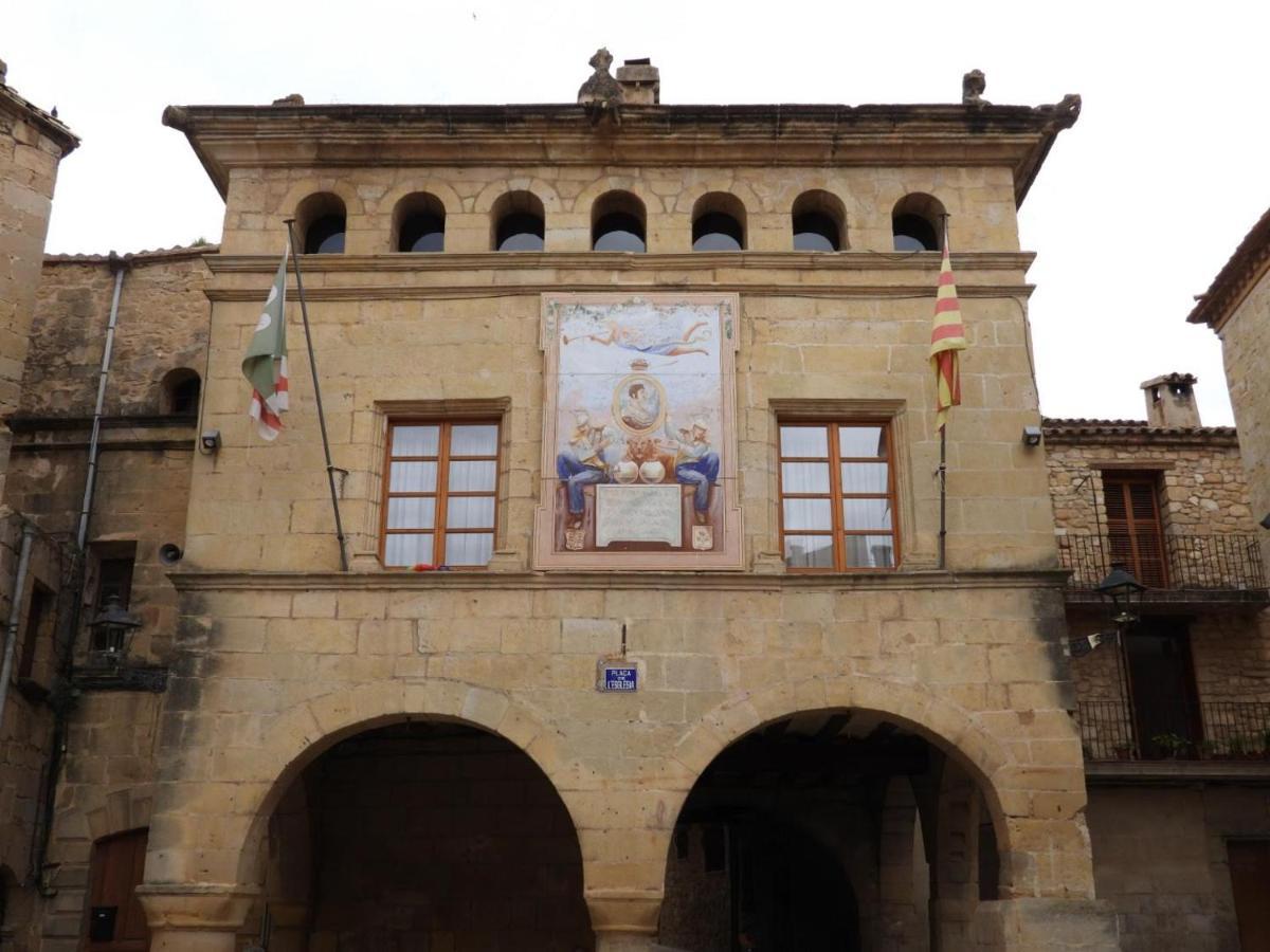 La Casa Del Castell Villa Horta de Sant Joan Bagian luar foto