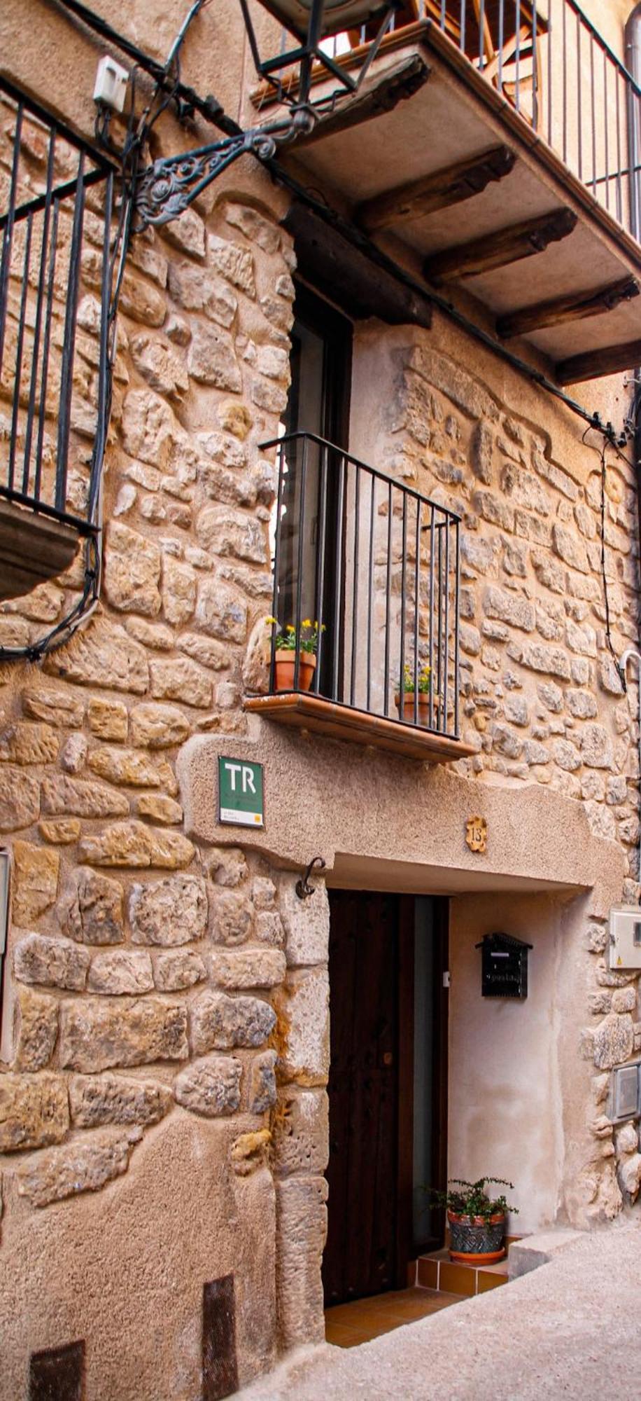 La Casa Del Castell Villa Horta de Sant Joan Bagian luar foto